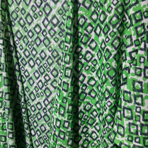 Lularoe Monroe cover up - Picture 3 of 3